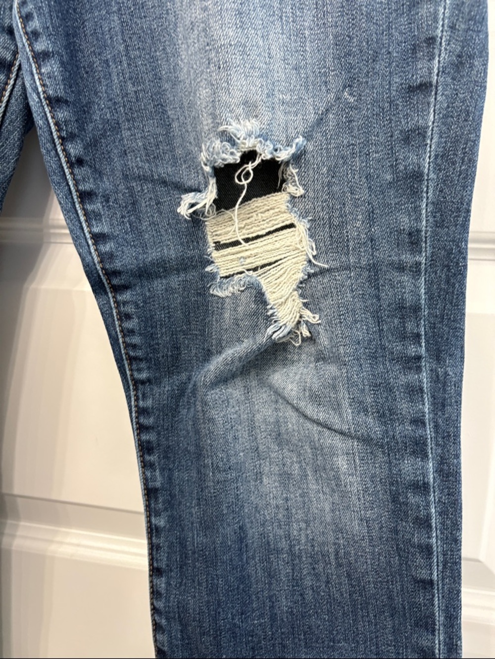 Kut from the Kloth Reese Ankle Dark Blue Distressed Straight Leg Jeans - Picture 3 of 7